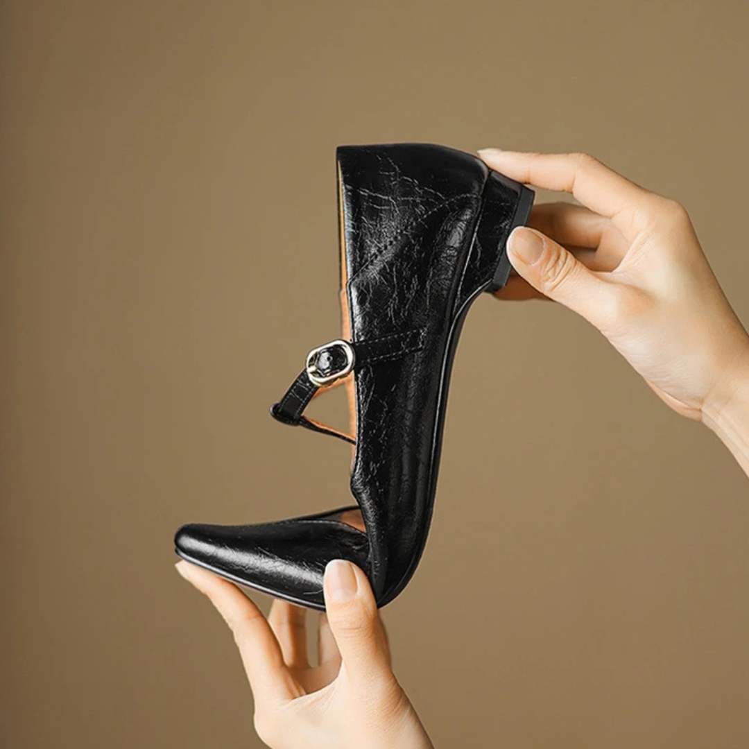 Women's Smooth Leather T-Strap Flats Corvine