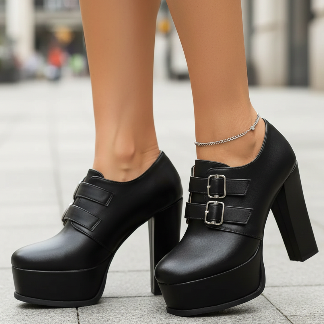 Women's Smooth Matte Black Platform Heels Corvine