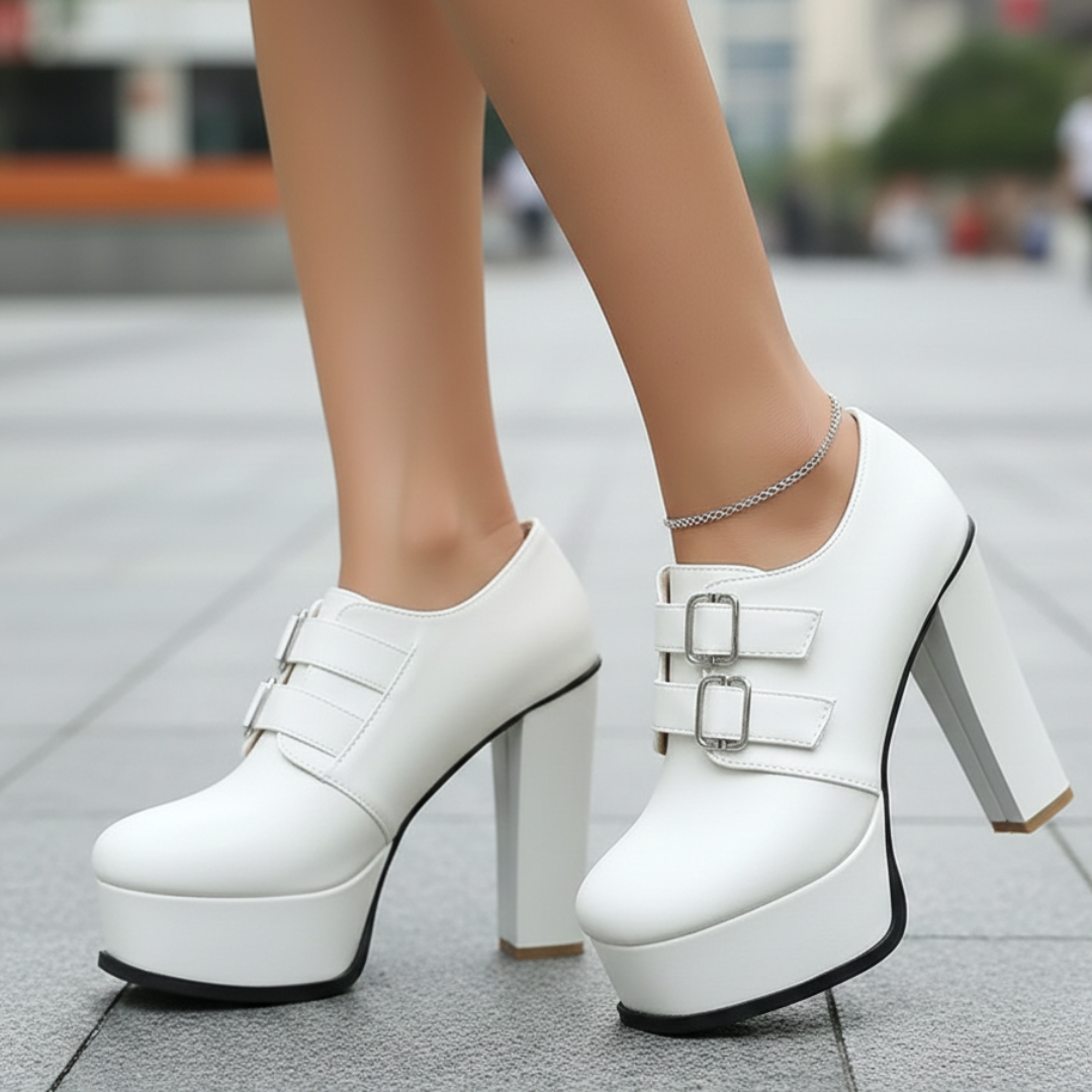 Women's Smooth Matte Faux Leather Platform Heels Corvine