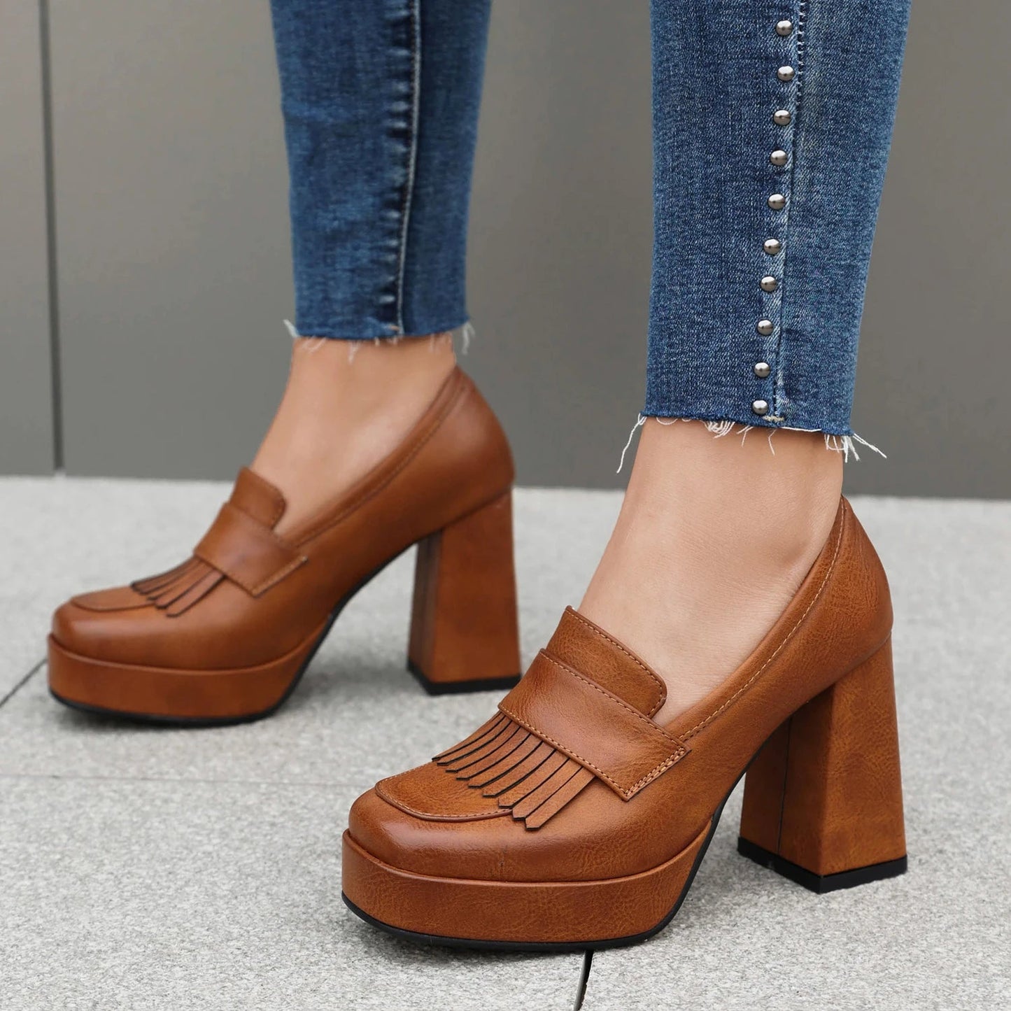 Women's Smooth Vegan Leather Chunky Platform Loafers Corvine