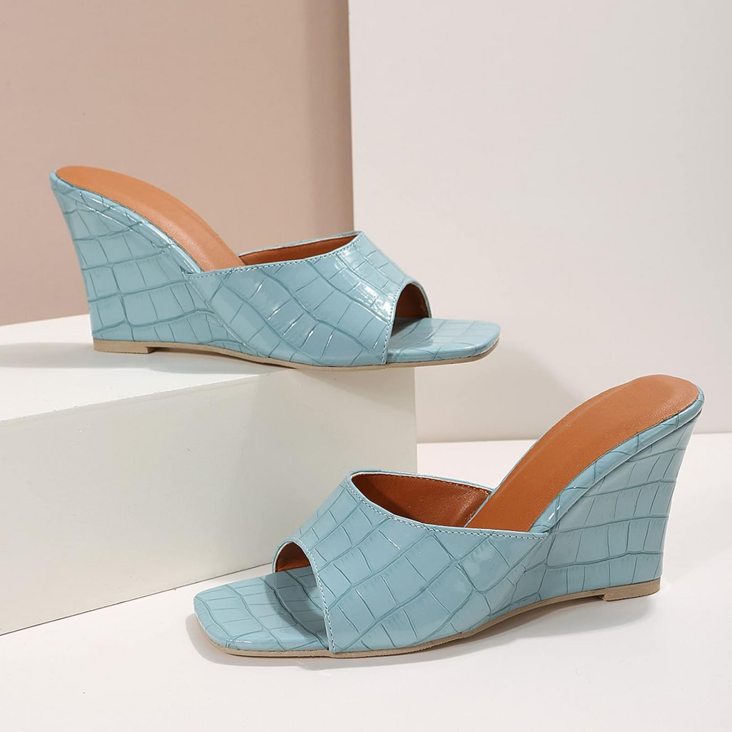 Women's Snake-Embossed Faux Leather Wedge Sandals Corvine