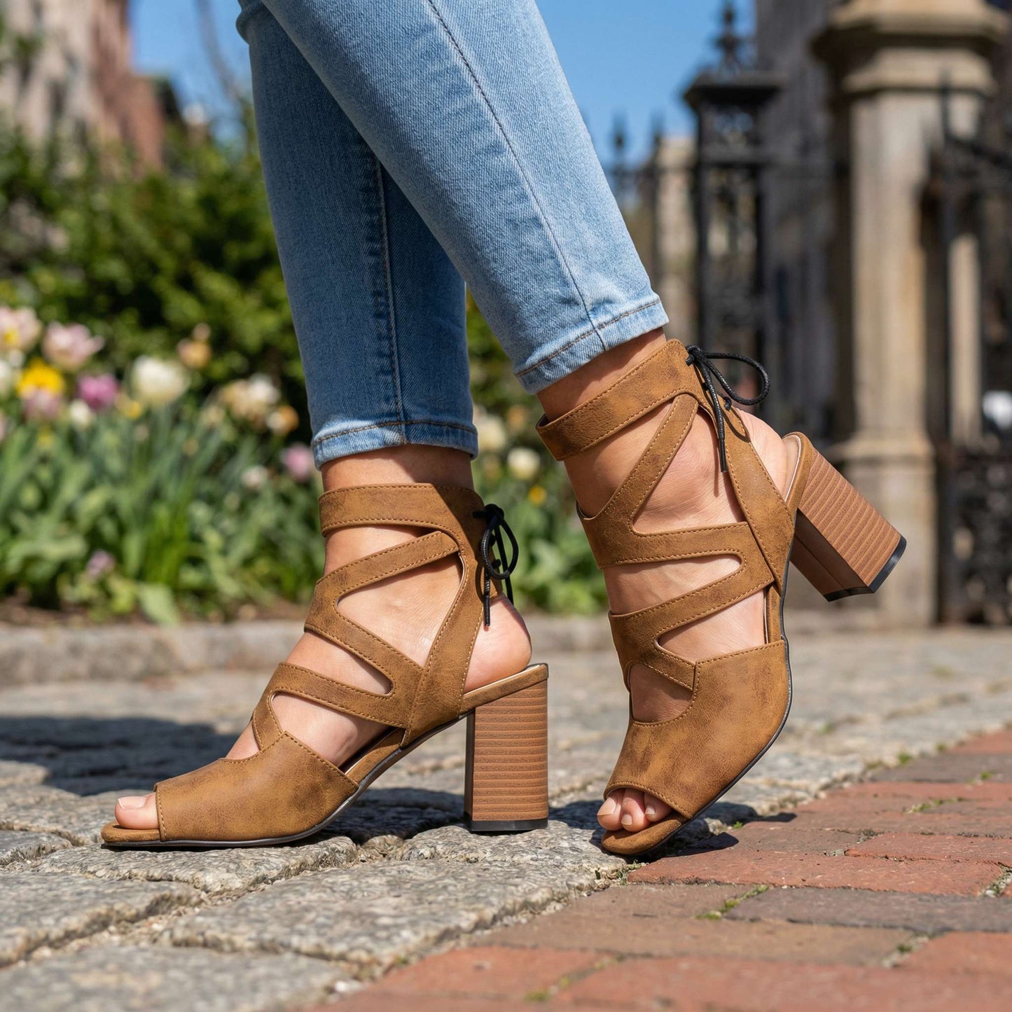 Women's Snake-Embossed Leather Block Heel Sandals Corvine