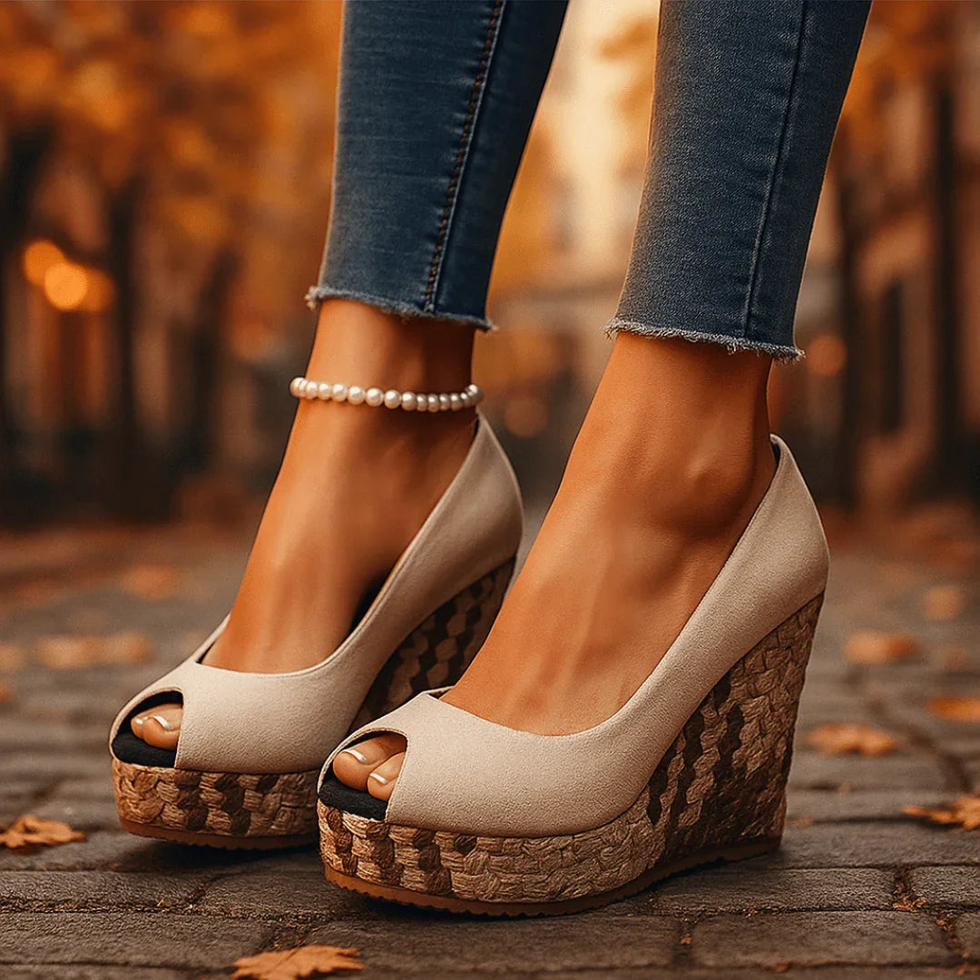 Women's Snakeskin-Inspired Block Heel Heels Corvine
