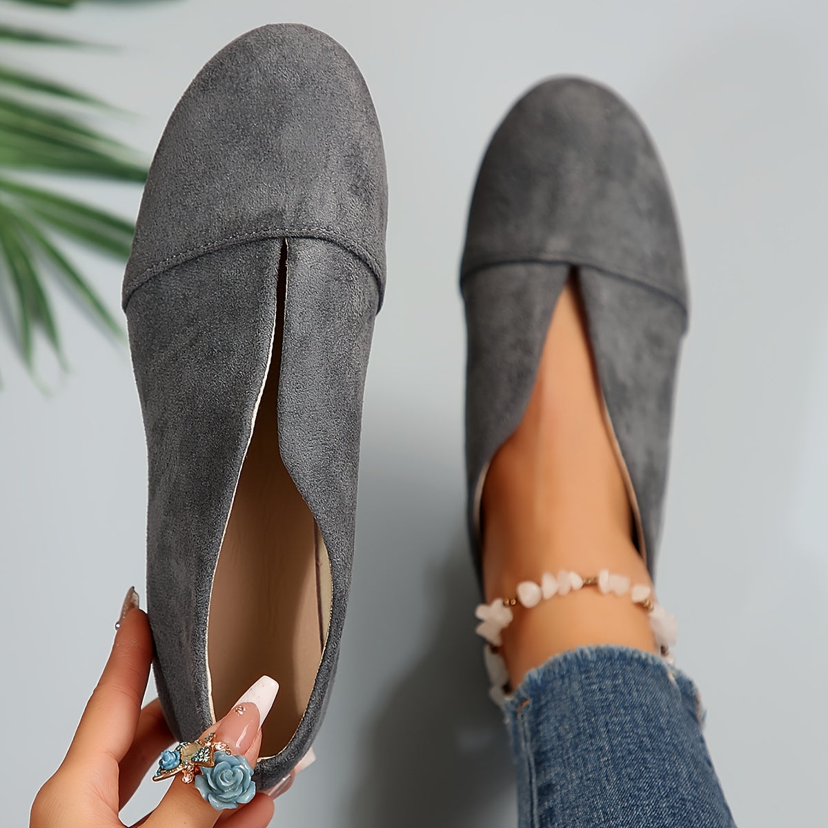 Women's Soft Faux-Suede Slip-On Shoes Corvine
