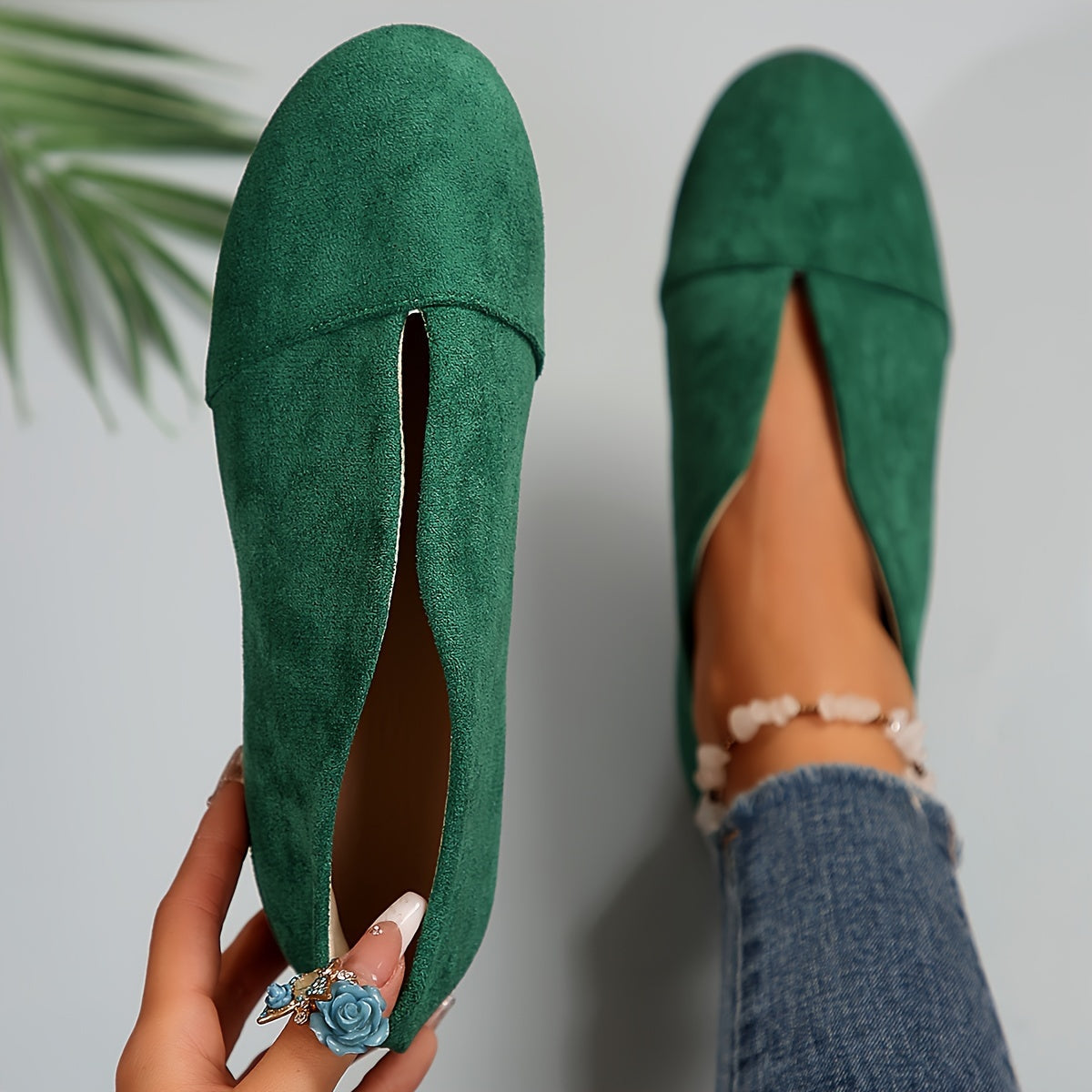 Women's Soft Faux-Suede Slip-On Shoes Corvine