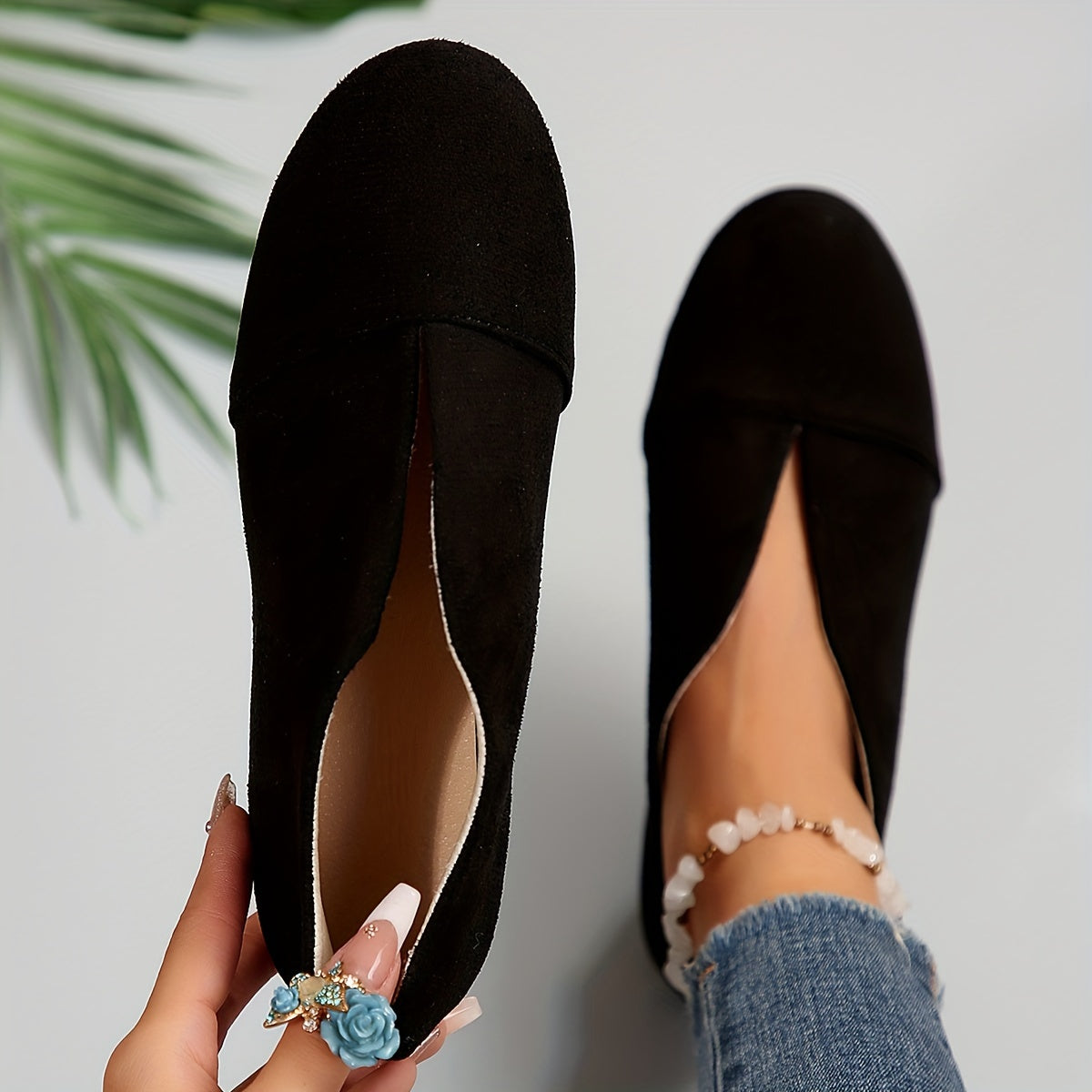 Women's Soft Faux-Suede Slip-On Shoes Corvine