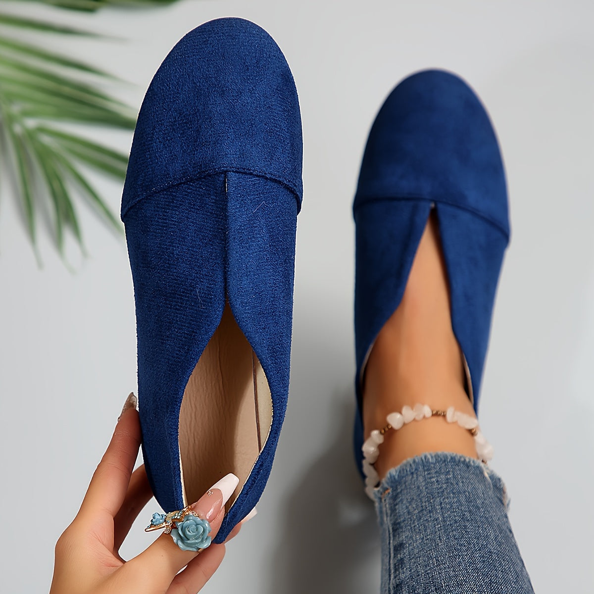 Women's Soft Faux-Suede Slip-On Shoes Corvine