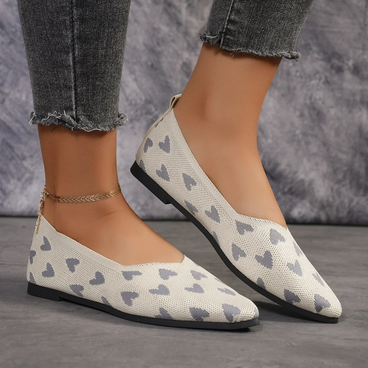 Women's Soft Knit Pointed Toe Loafers Corvine