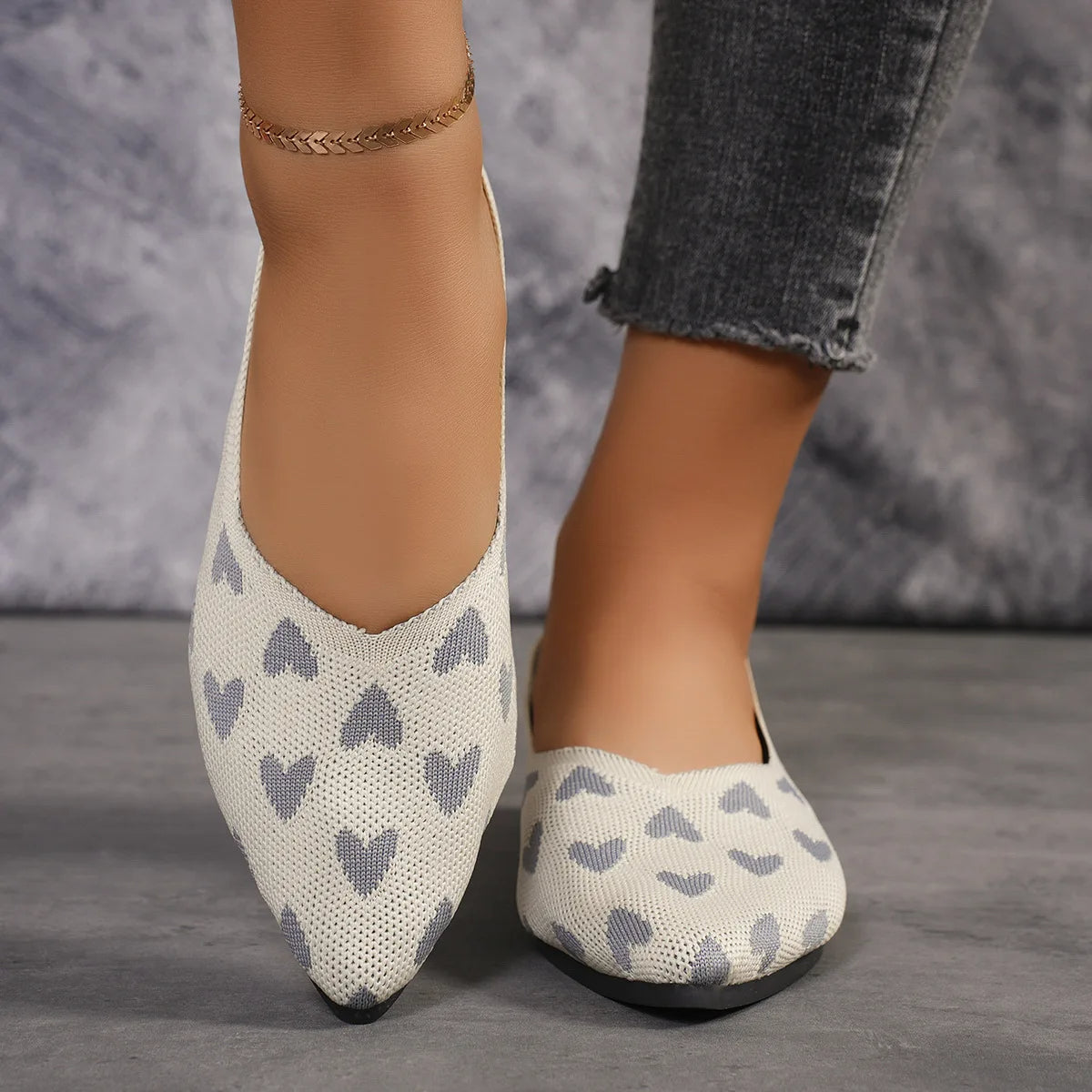Women's Soft Knit Pointed Toe Loafers Corvine