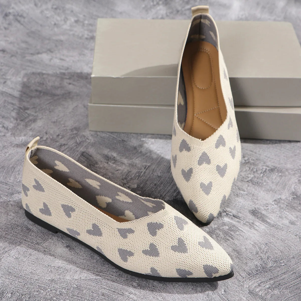 Women's Soft Knit Pointed Toe Loafers Corvine