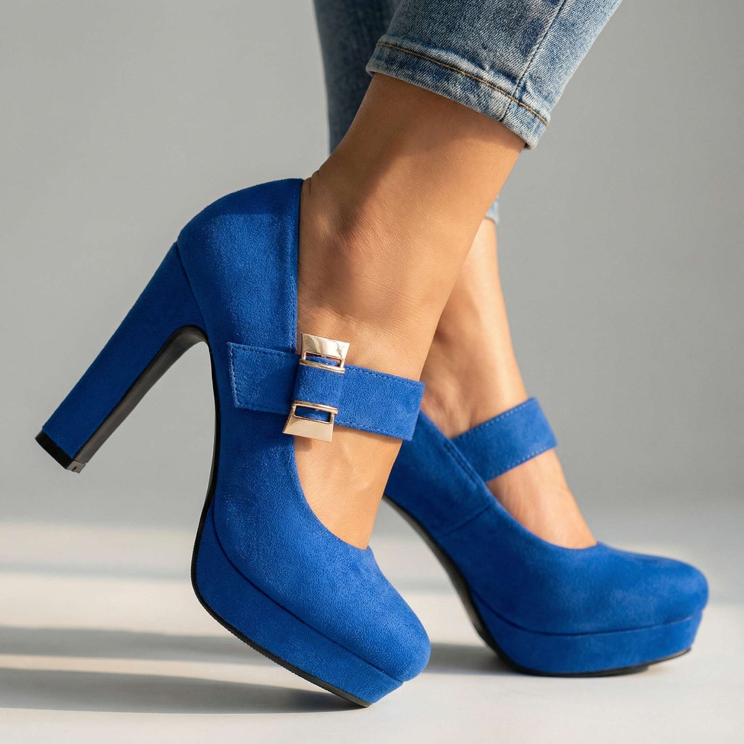 Women's Soft Velvet Block Heel Pumps Corvine