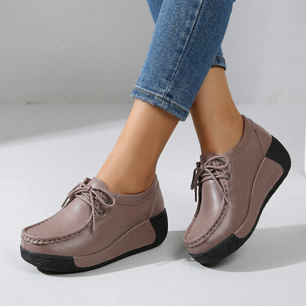 Women's Softly Grained Leather Moc Loafers Corvine