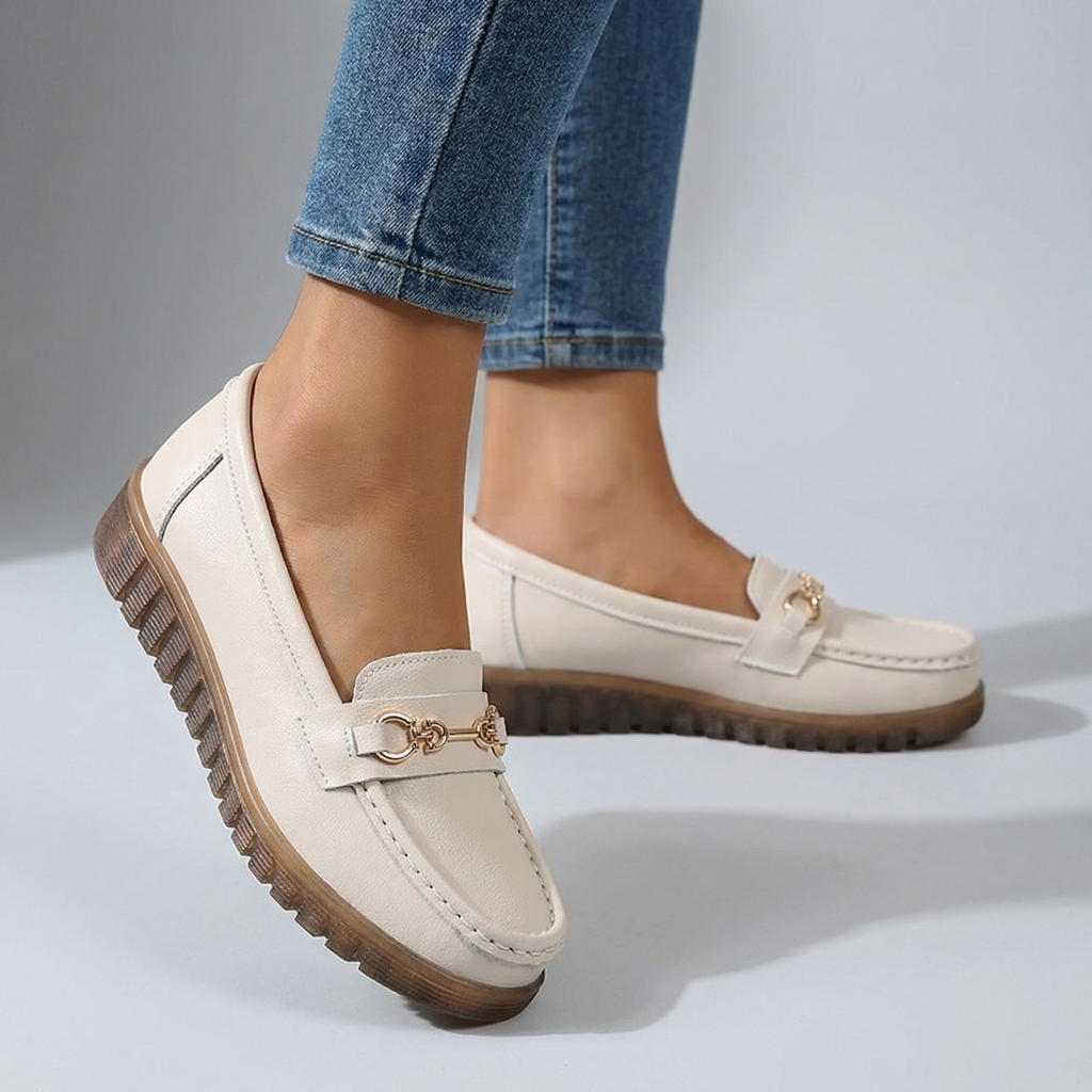 Women's Softly Grained Slip-On Loafers Corvine