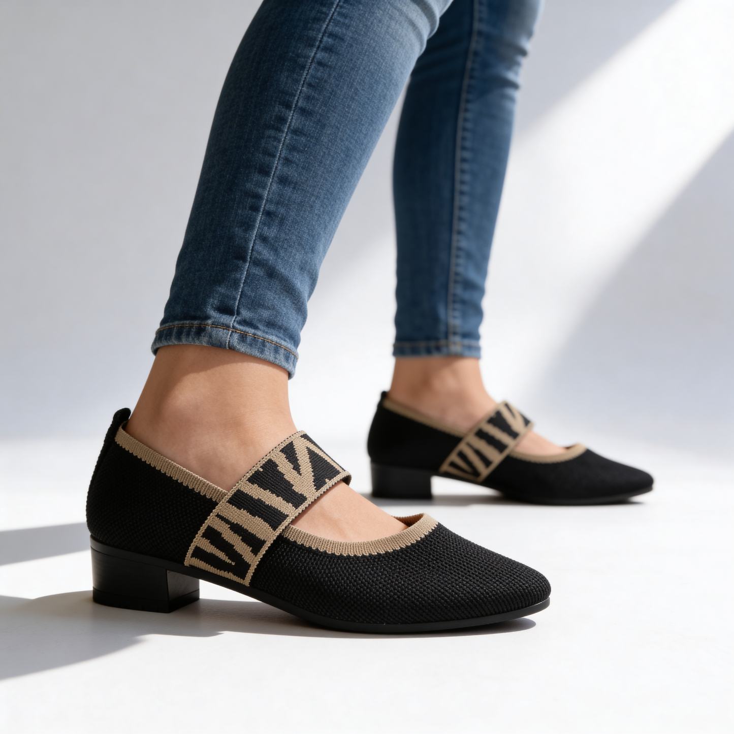 Women's Stretch-Knit Pointed Toe Black Flats Corvine