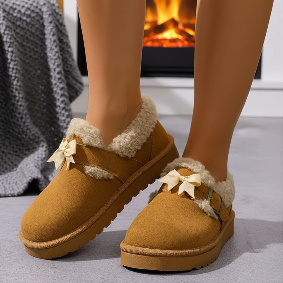 Women's Suede-Textured Fluffy Lined Slippers Corvine