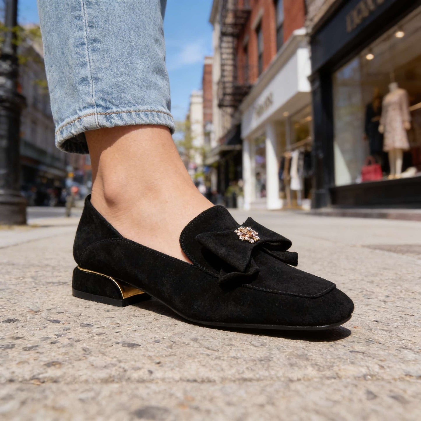 Women's Suede Bow Detail Loafers Corvine