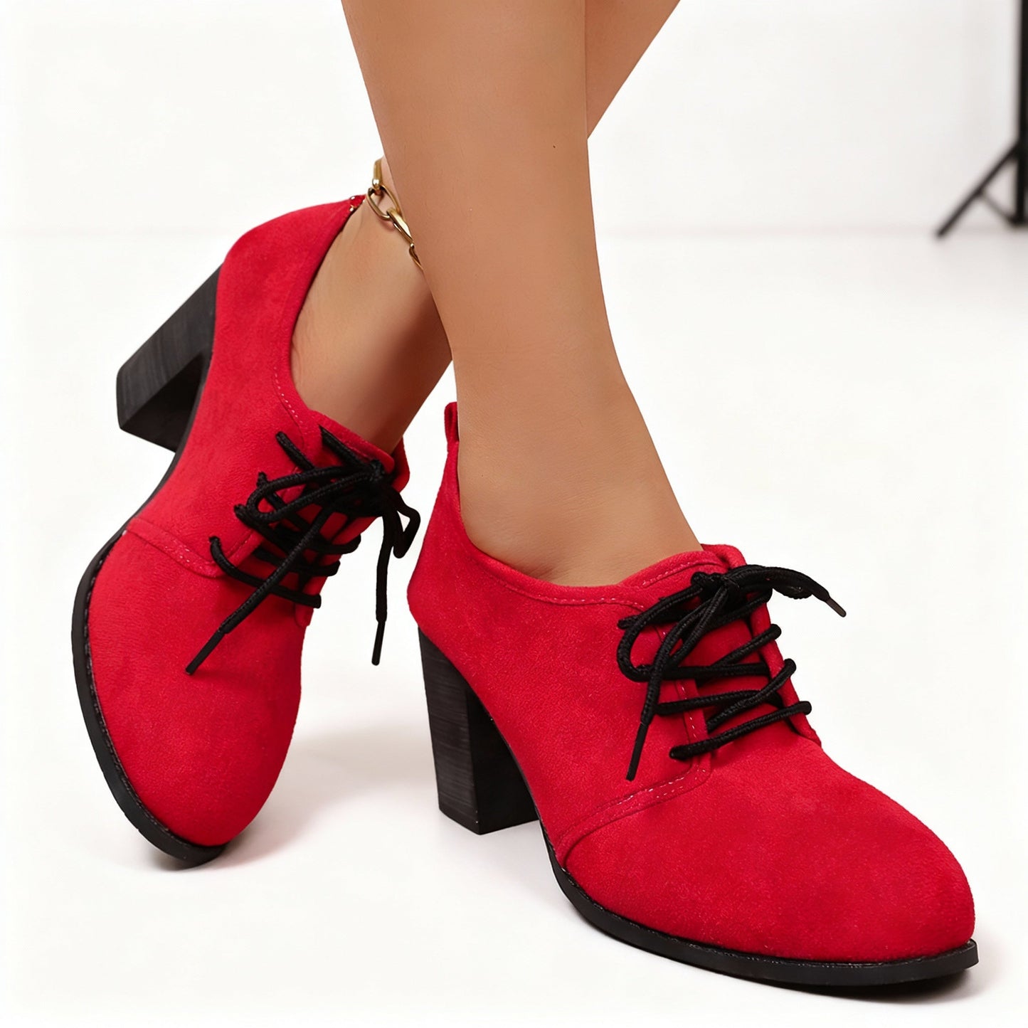 Women's Suede Lace-Up Oxford Style Shoes Corvine