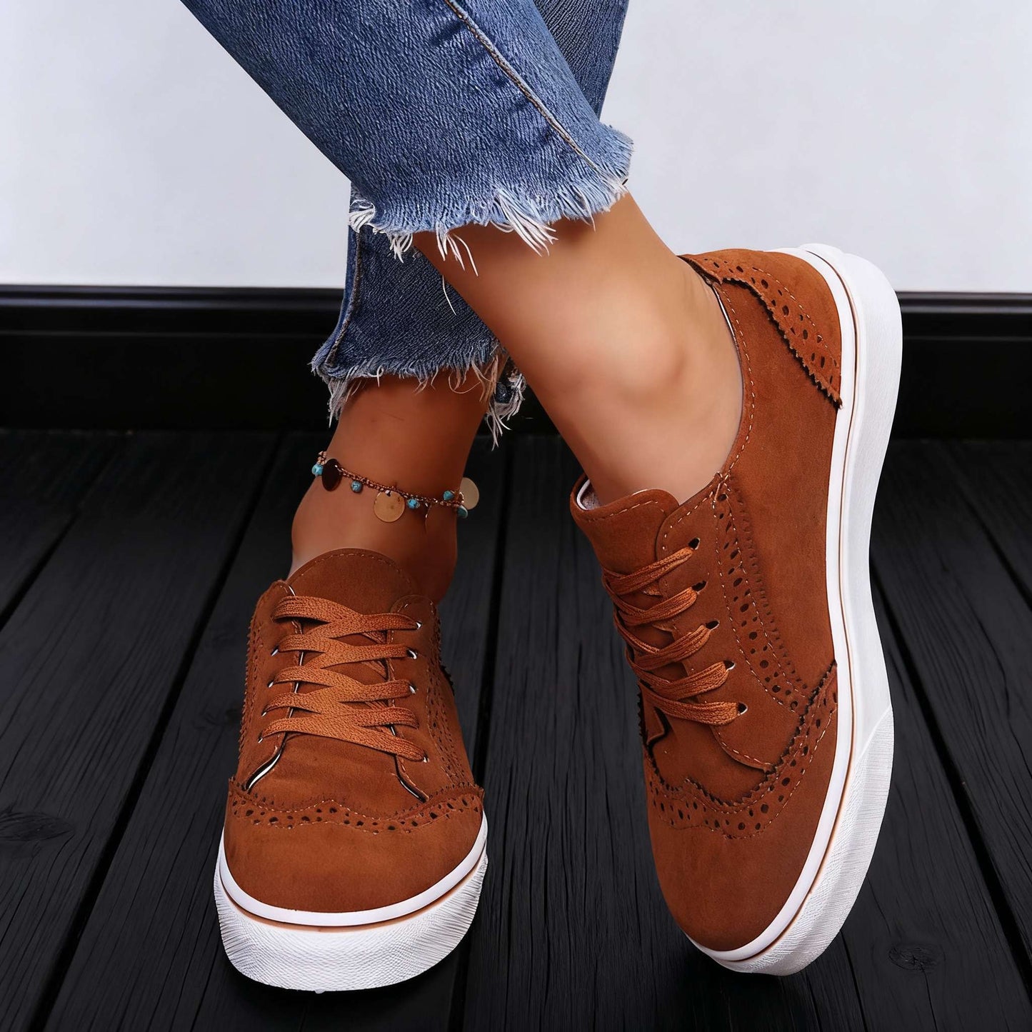 Women's Suede Upper Brogue Trainers Corvine