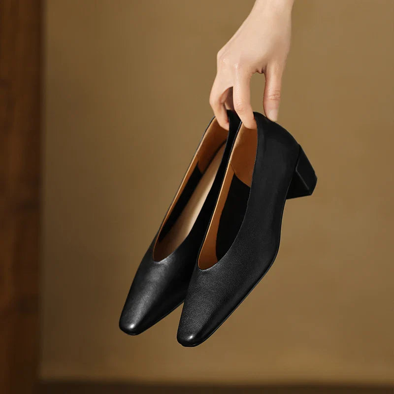 Women's Supple Leather Closed Toe Heels Corvine