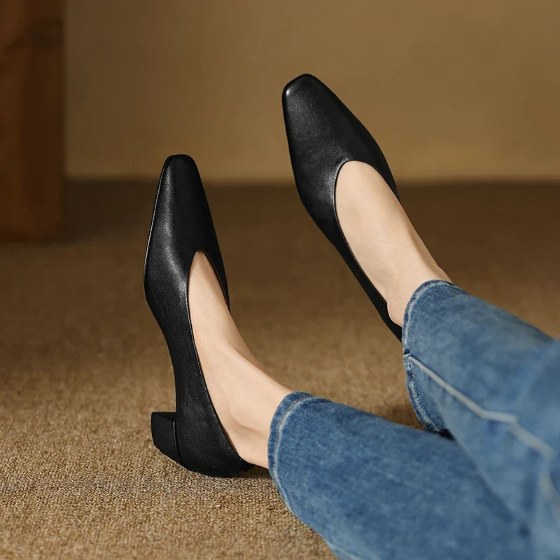 Women's Supple Leather Closed Toe Heels Corvine