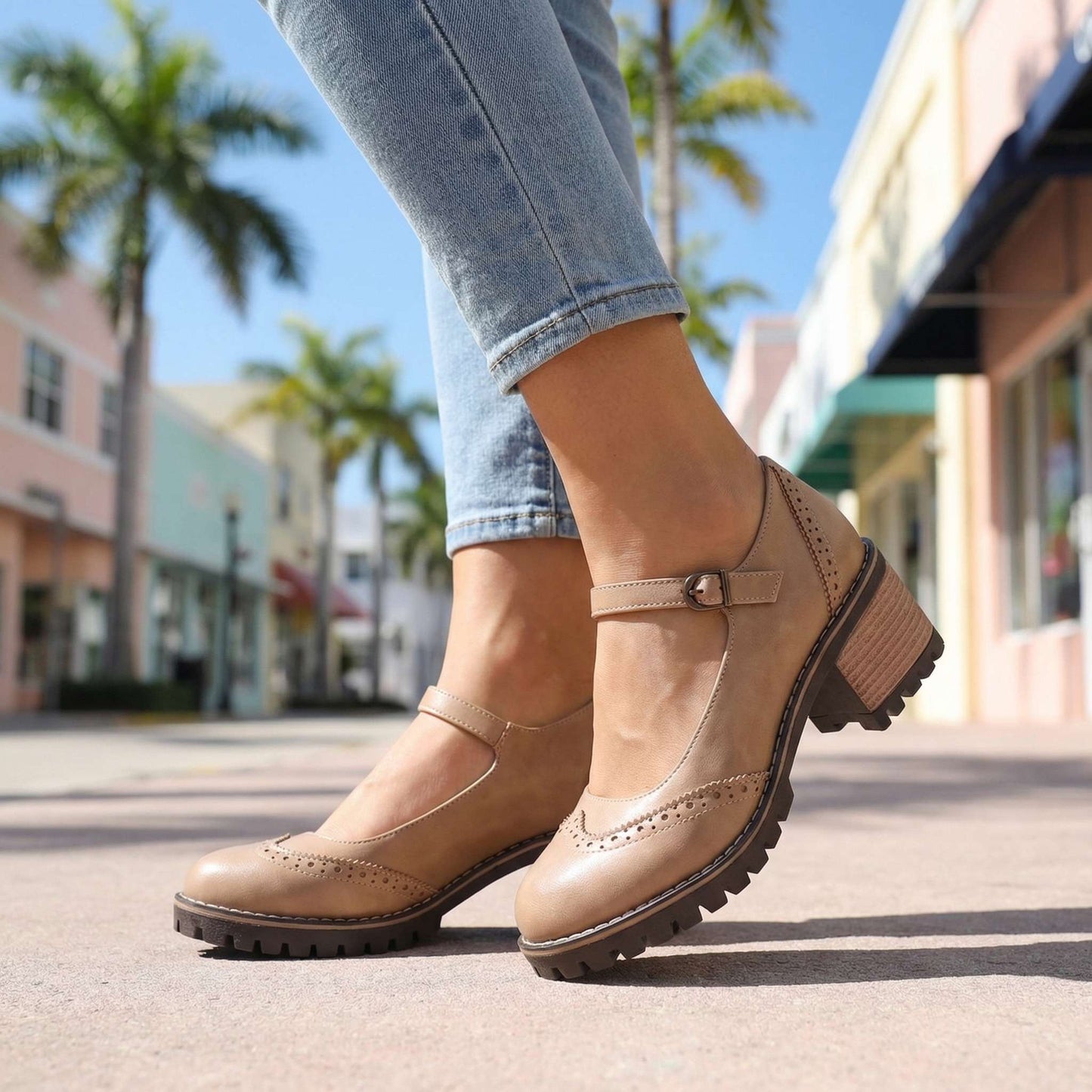 Women's Synthetic Brogue Design Chunky Heels Corvine