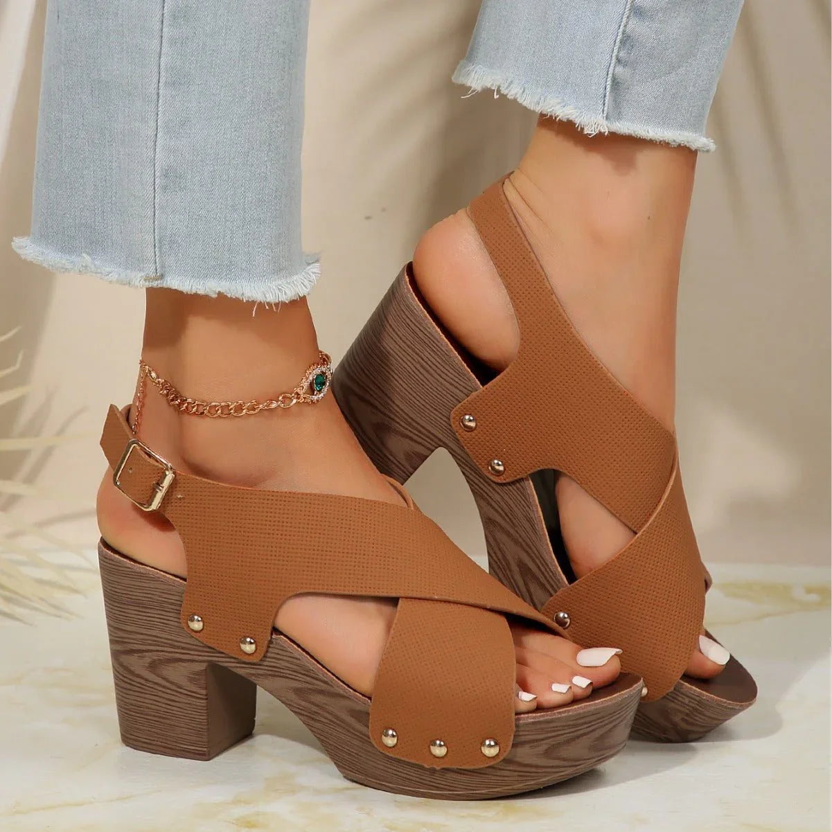 Women's Synthetic Criss-Cross Strap Block Heel Sandals Corvine