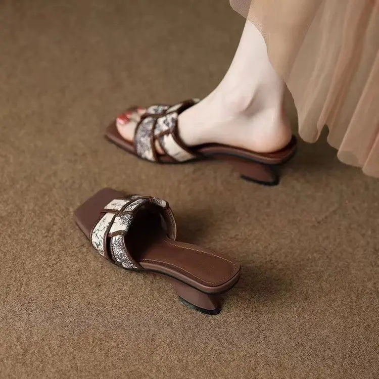 Women's Textured Faux Leather Slide Heels Corvine