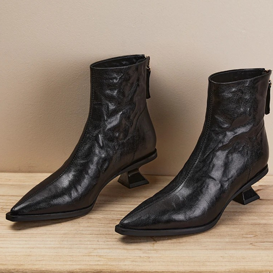 Women's Textured Leather Black Ankle Boots Corvine