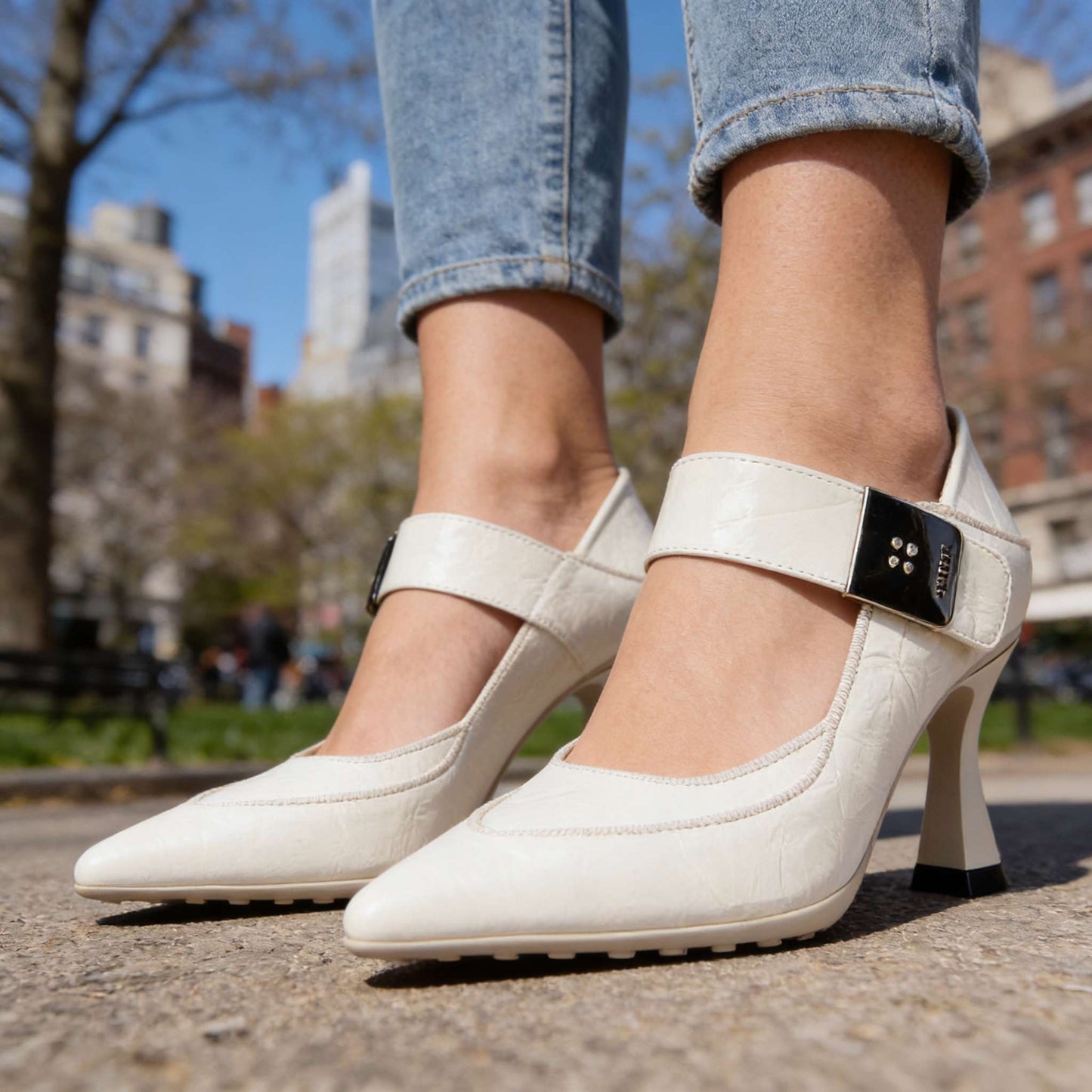 Women's Textured Patent Slip-On Heels Corvine