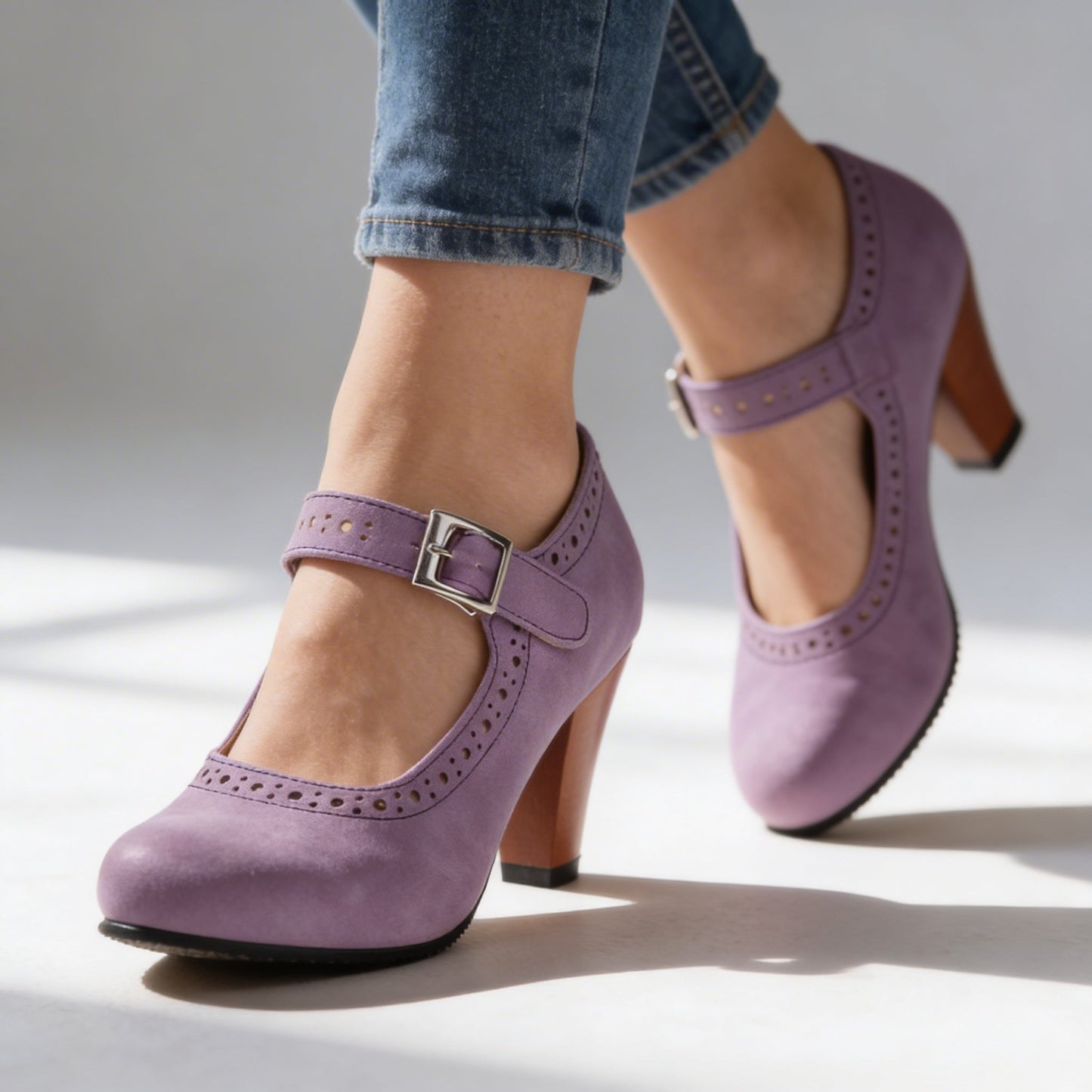 Women's Textured Upper Brogue Buckle Loafers Corvine