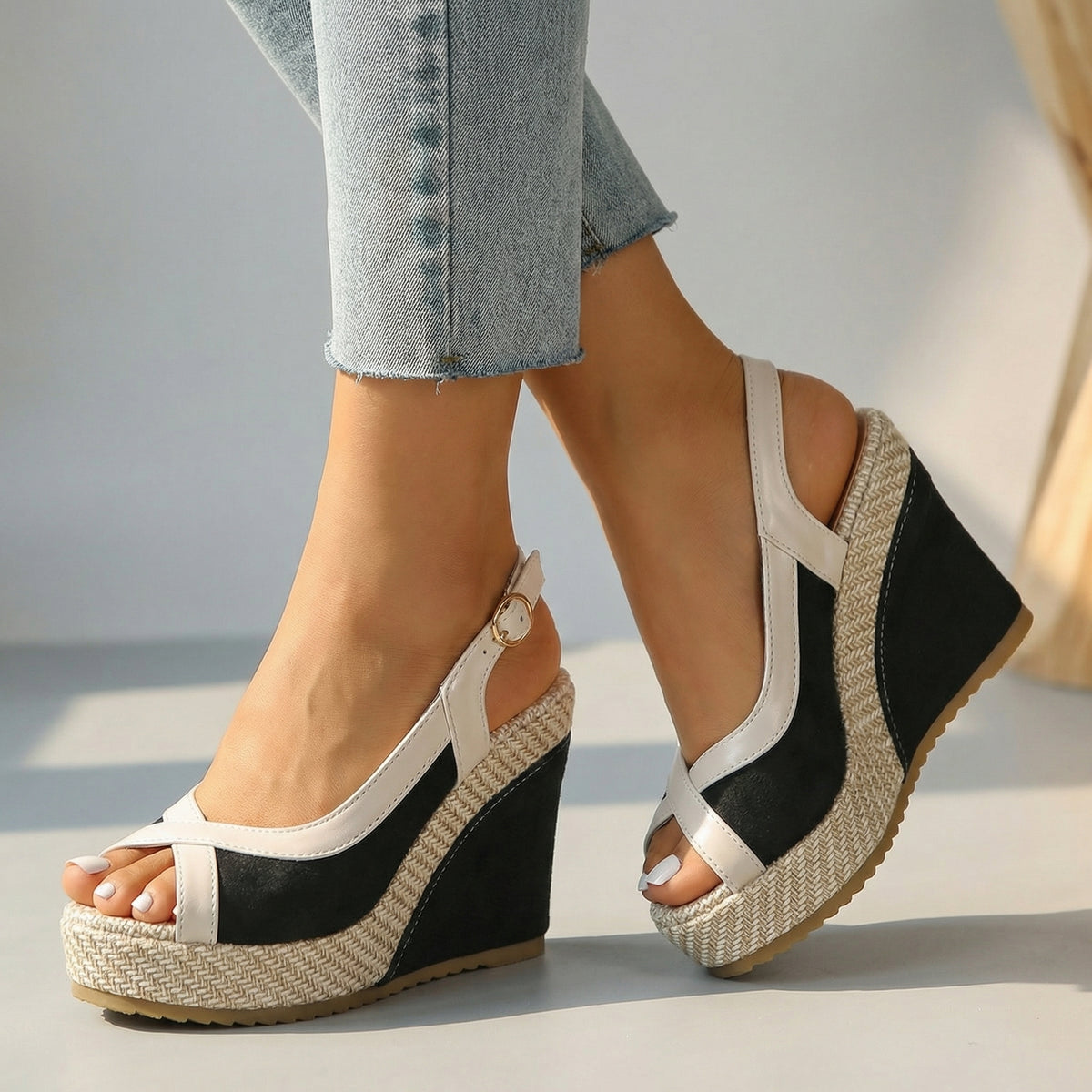Women's Textured Upper Slingback Wedge Sandals Corvine