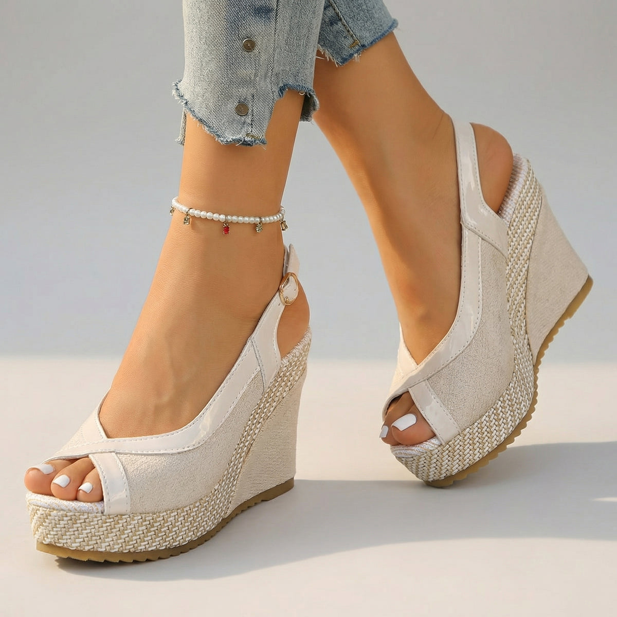 Women's Textured Upper Slingback Wedge Sandals Corvine