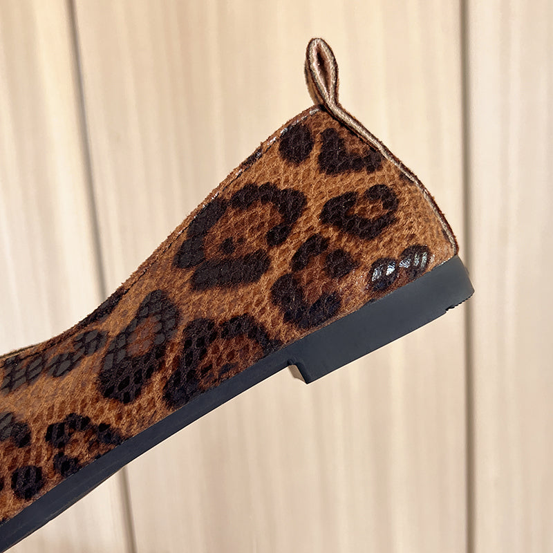Women's Textured Vegan Leather Leopard Print Ballet Flats Corvine