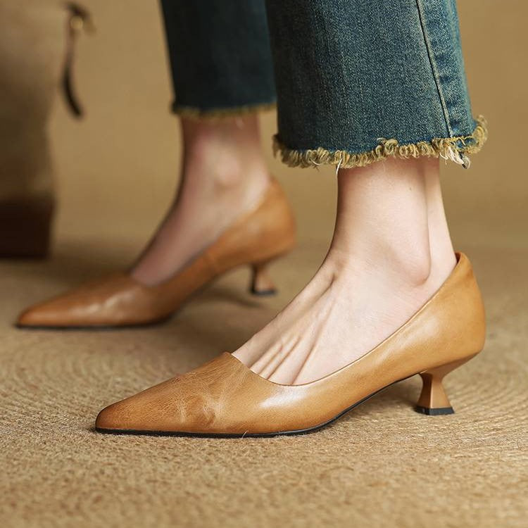 Women's Top-Grain Leather Low Kitten Heels Corvine