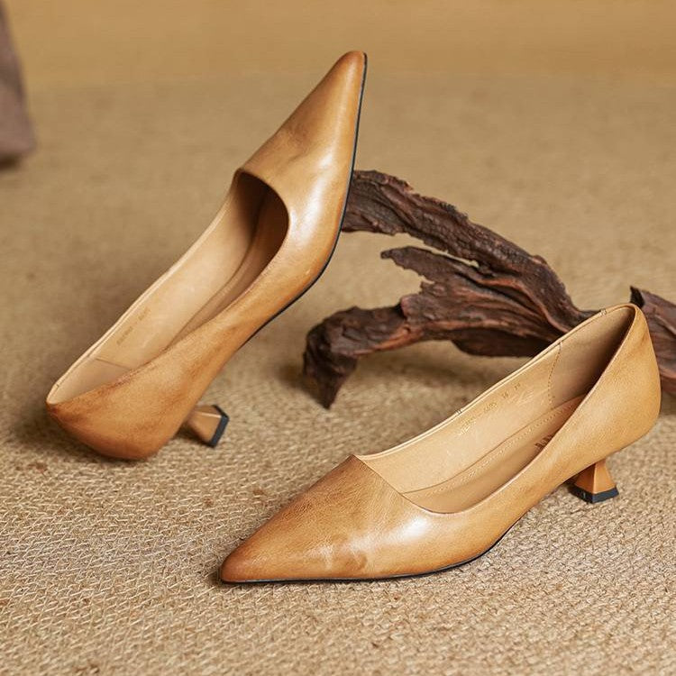 Women's Top-Grain Leather Low Kitten Heels Corvine