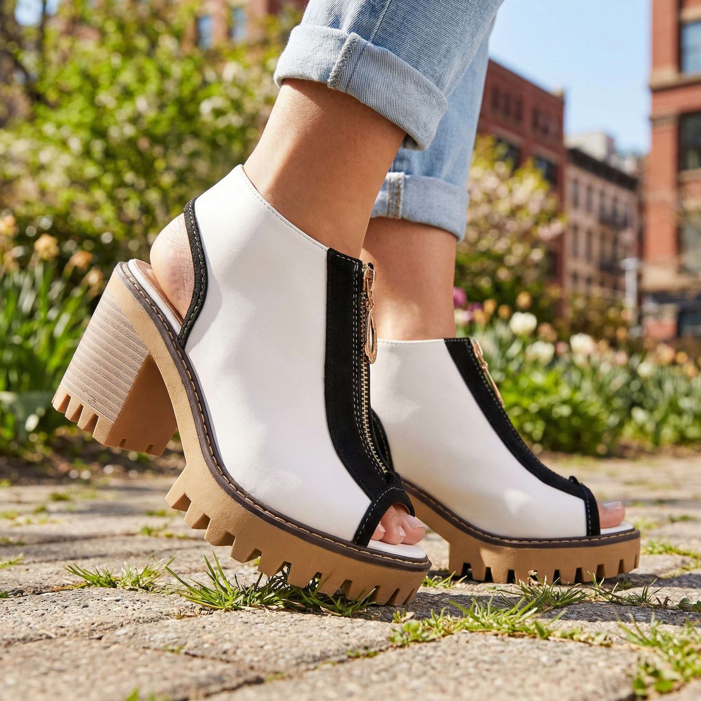 Women's Two-Tone Block Heel Zipper Shoes Corvine