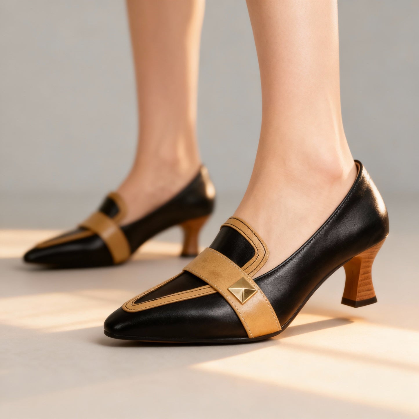 Women's Two-Tone Leather Heels Corvine