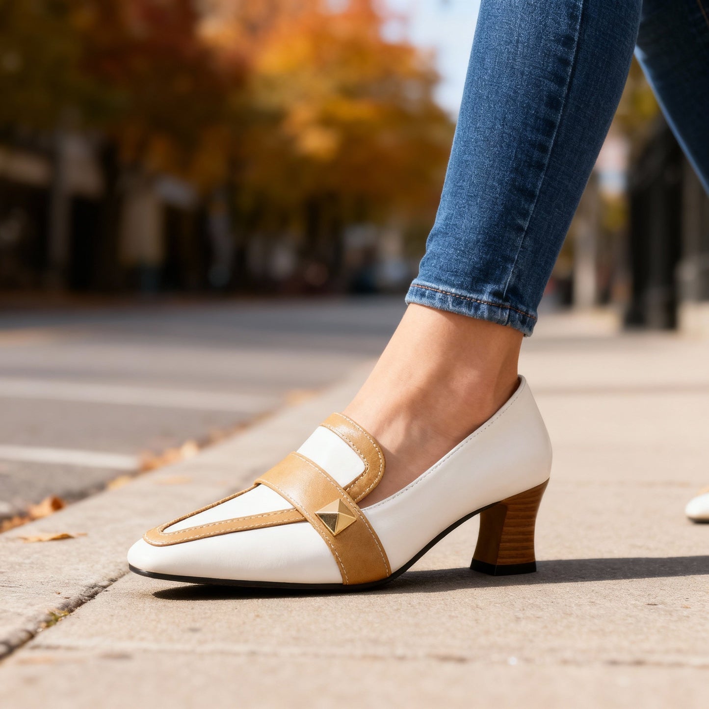 Women's Two-Tone Leather Heels Corvine