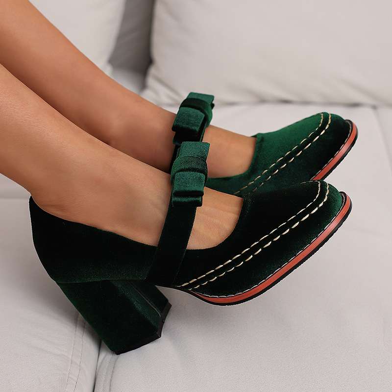 Women's Velvet Block Heel Loafers Corvine