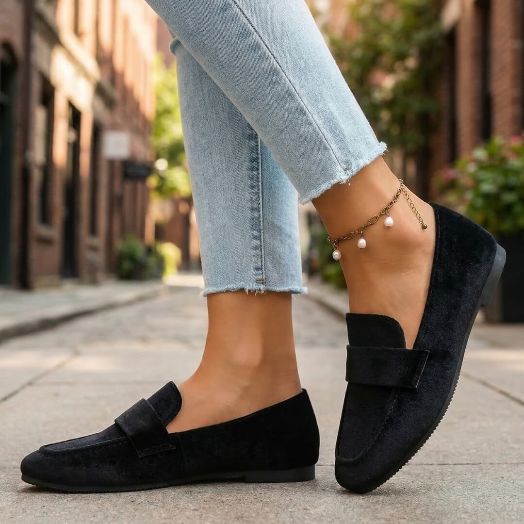 Women's Velvet Square Toe Loafers Corvine