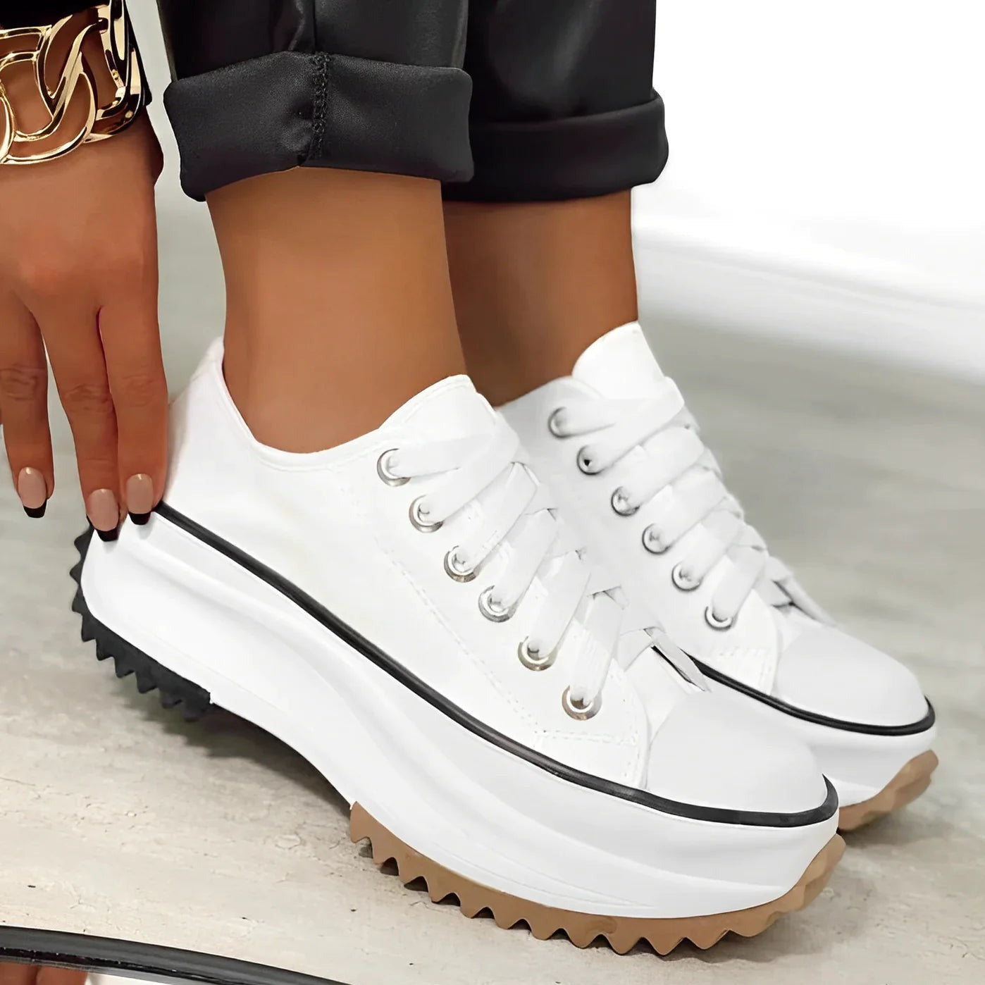 Women's White Lightweight Canvas Trainers Corvine