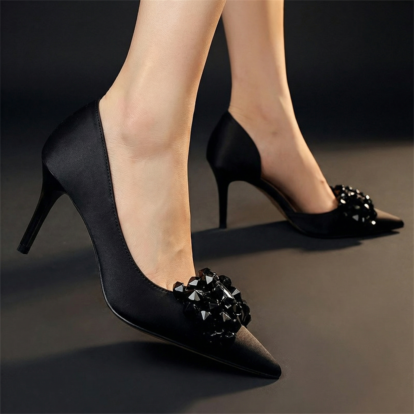Women's White Pointed Heels Corvine