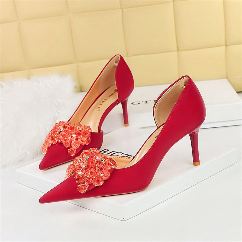 Women's White Pointed Heels Corvine
