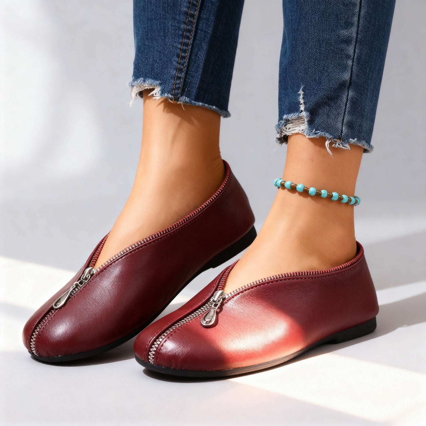 Women's Zipper Detail Slim Heel Flats Corvine